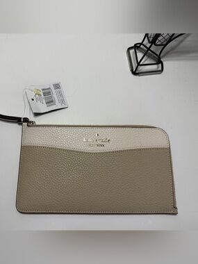 kate spade Two-Tone Beige & Cream Pebbled Leather Wristlet